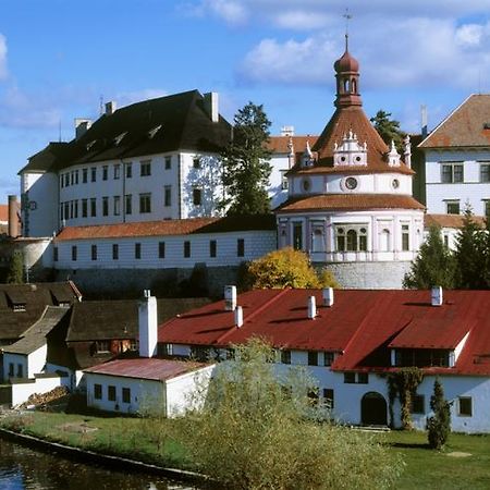 Apartmány Jindřichův Hradec Esterno foto