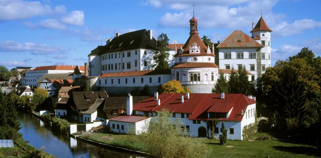 Apartmány Jindřichův Hradec Esterno foto